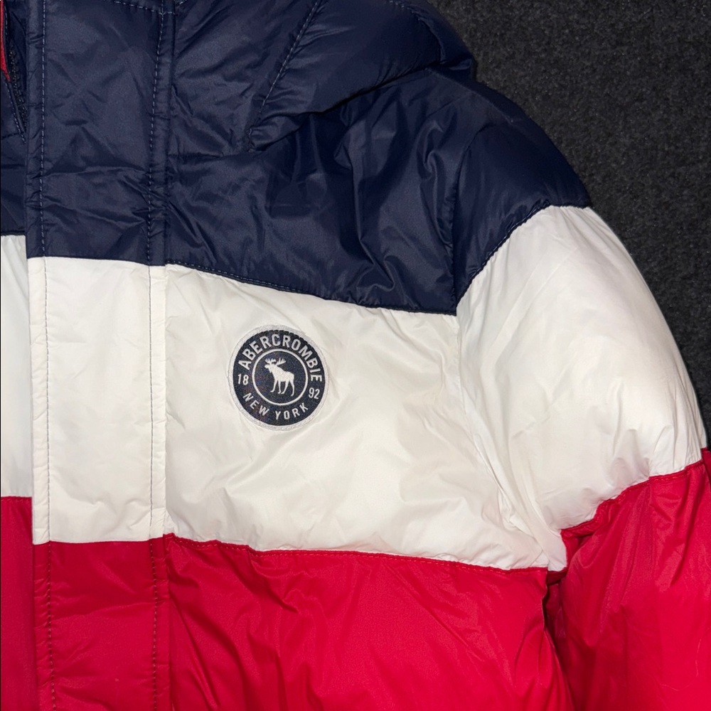 Abercrombie Kids Navy, Red and white Puffer  Jacket w/sherpa lining 15/16 - Picture 3 of 11